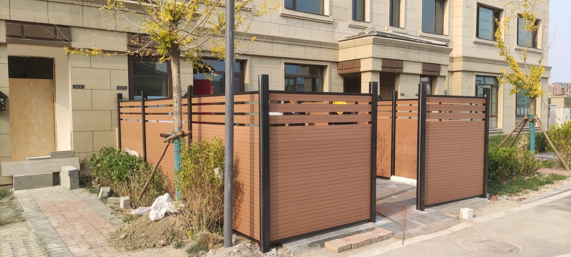 fence-002.jpg