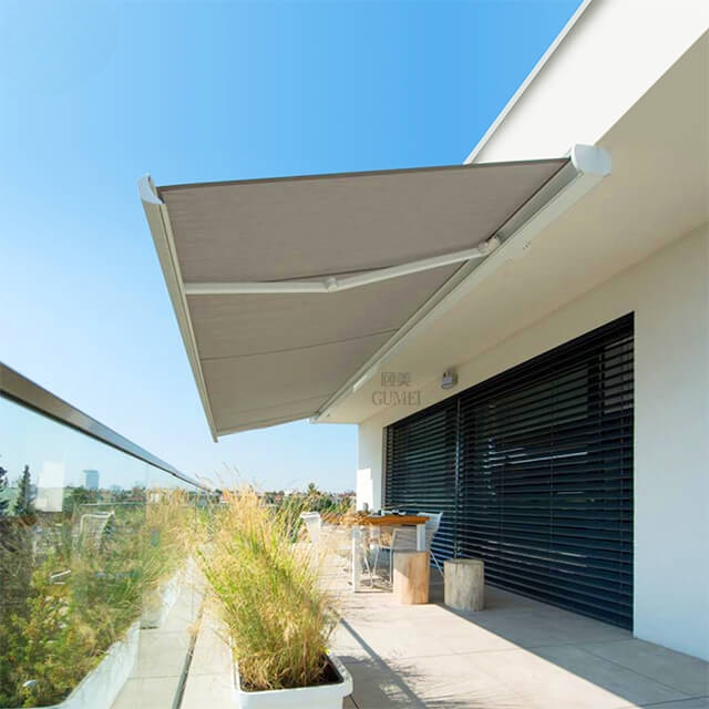 bp002 retractable awning white 02