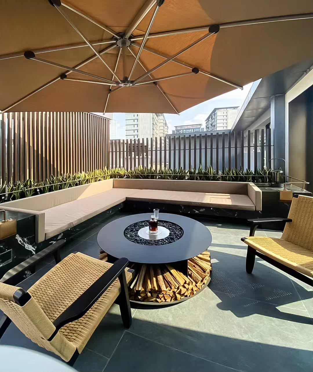 outdoor-fireplaces_21