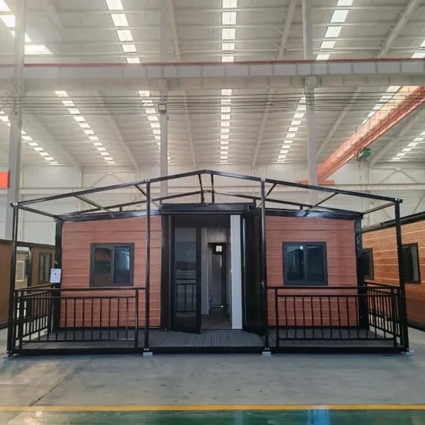 20ft Chinese Foldable House Factory With Roofs And Corridors Personalized Design
