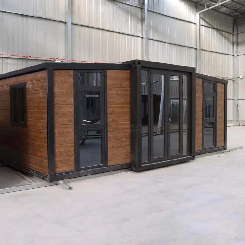 20ft Tiny Container Home Manufacturer Customized Glass Wall Tourism Homestay